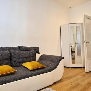 Appartamento Wiener Buddha Style Flat With Inner Garden- Marzstrasse, Vienna