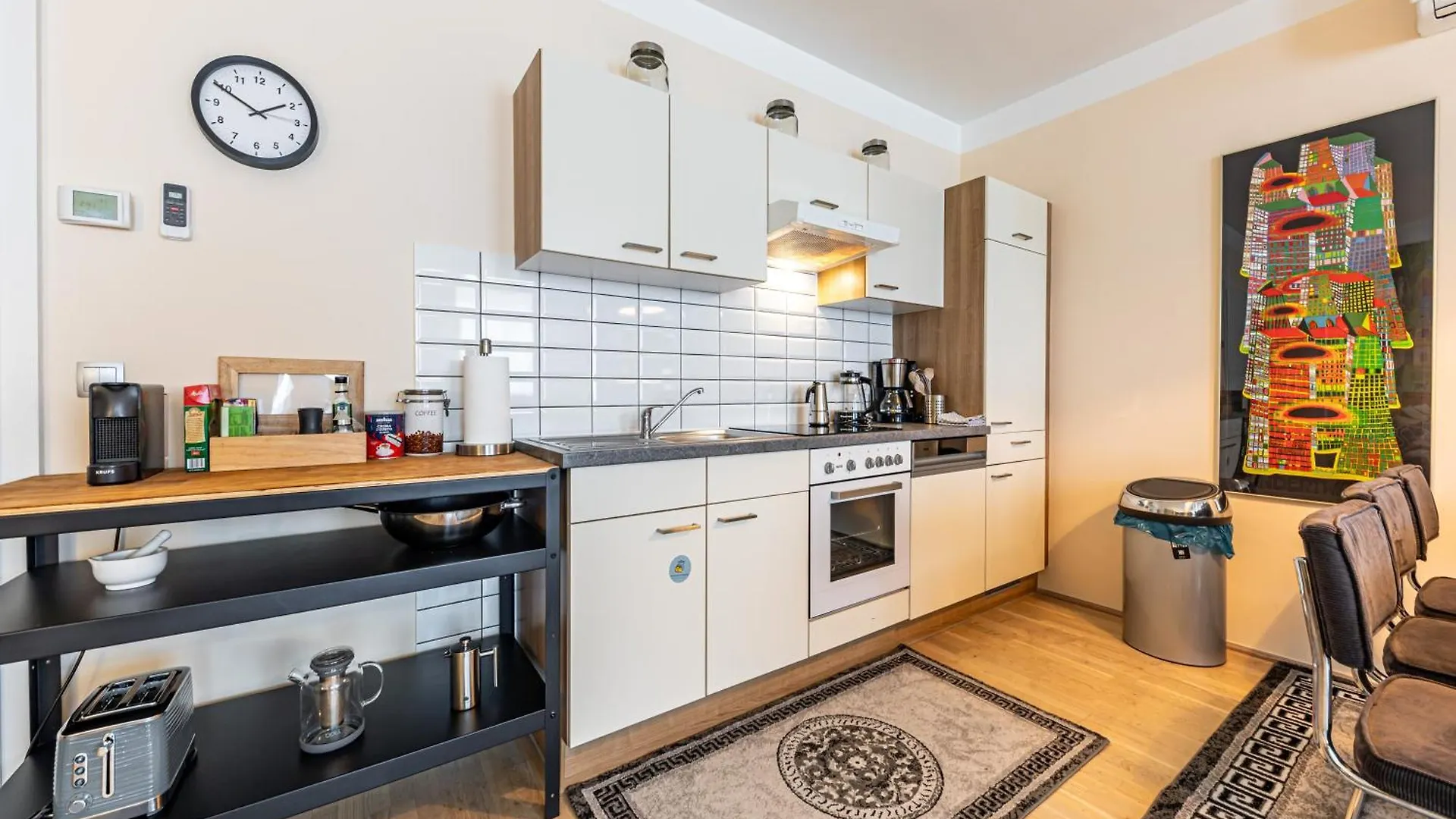 Christian Apartments Oper - Contactless Check In Wenen