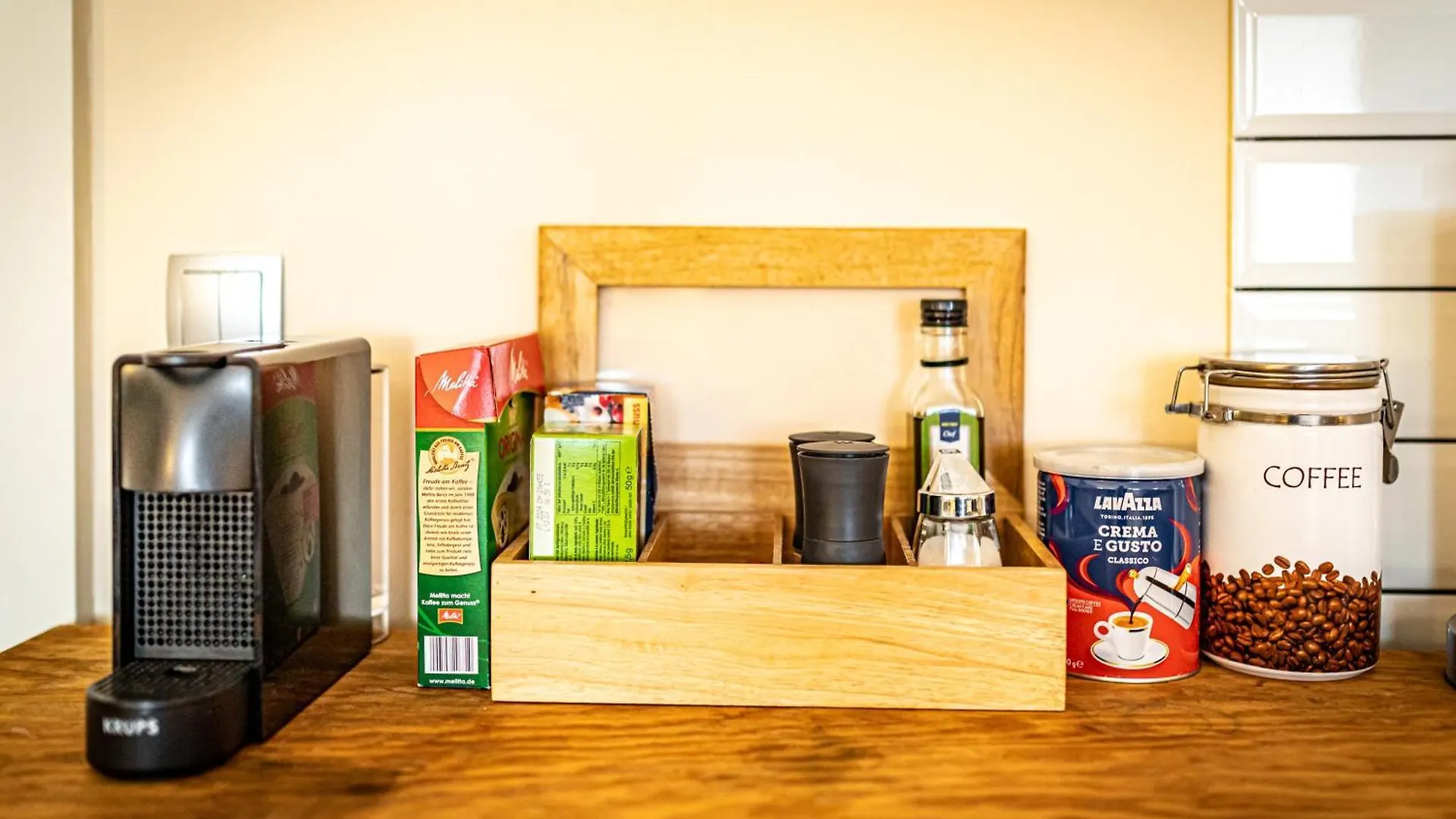Christian Apartments Oper - Contactless Check In Wenen Oostenrijk