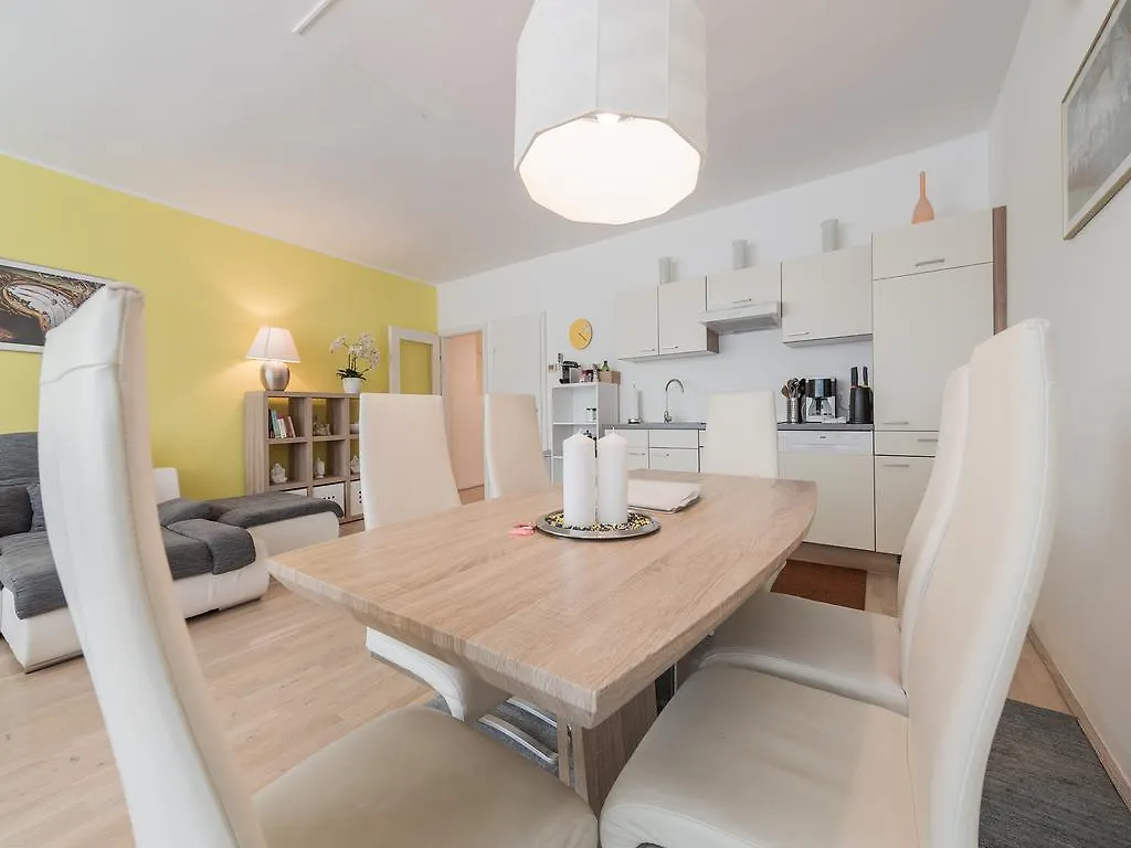 Christian Apartments Oper - Contactless Check In Wenen