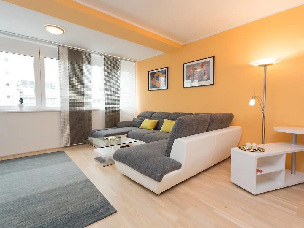 Christian Apartments Oper - Contactless Check In 비엔나 0*,  오스트리아