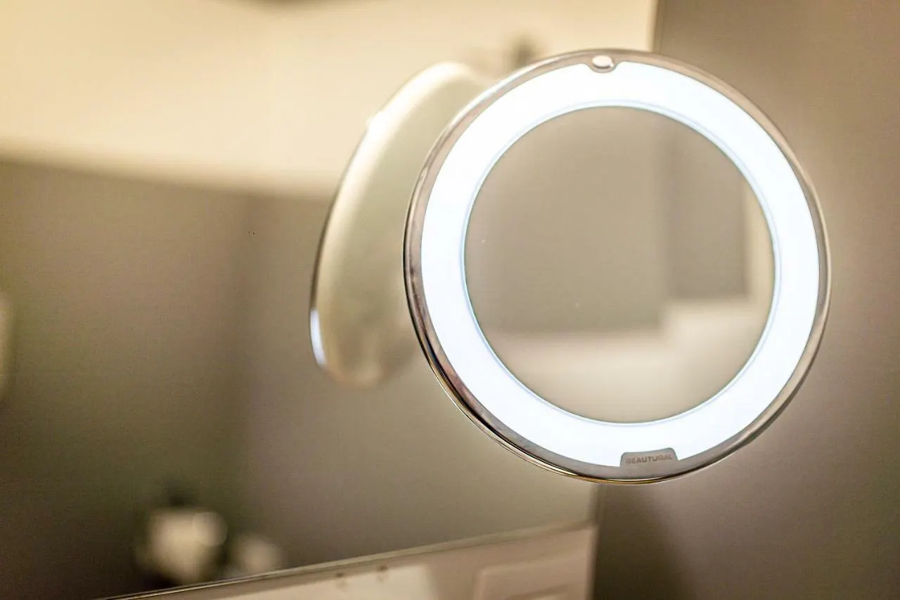 Christian Apartments Oper - Contactless Check In Wenen 0*,  Oostenrijk